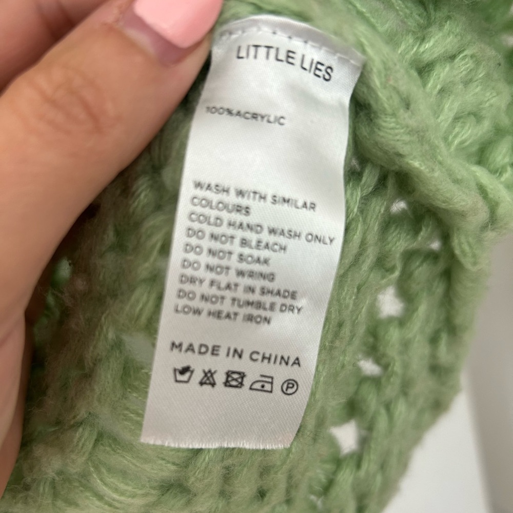 NWT Anthropologie Little‎ Lies Hand-Knit Sweater Vest - Size M/L - Picture 4 of 7